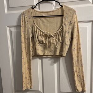 Aeropostale Beige Floral Long Sleeve Crop Top